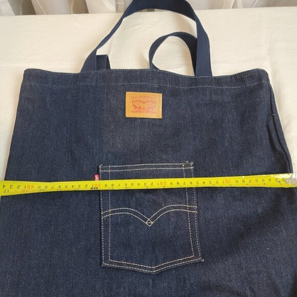 Levi’s® Back Pocket Tote Bag  - Like New - Picture 8 of 9
